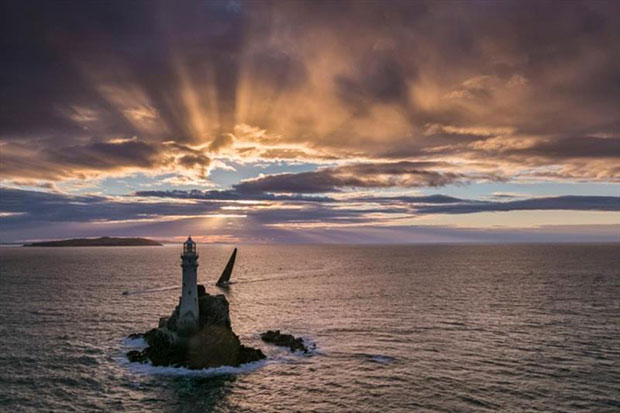 Capturing the spirit of the Rolex Fastnet Race at the iconic Fastnet Rock. A masterclass in photography from the legendary Carlo Borlenghi © Carlo Borlenghi / Rolex