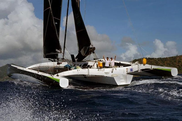 trimaran rayon vert