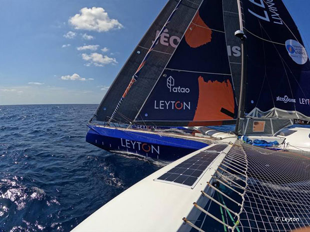 Leyton rounds Fernando de Noronha in second place in the Transat Jacques Vabre © Leyton
