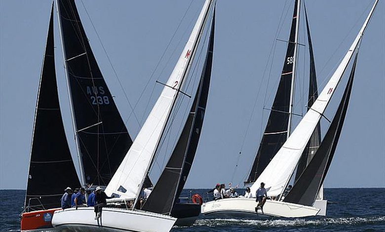 Sydney Harbour Sprint Series Round 1: Division 2 boats go toe to toe up the beat - photo © Margaret Fraser-Martin