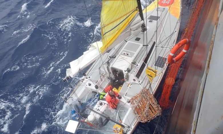 William MacBrien rescued after 46 hours adrift semi-submerged in south Pacific © Watatsumi