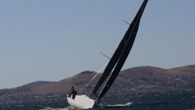 Hobart Combined Clubs Long Race Series - Race 4: Jazz Player reefed in the strong winds after the early afternoon calm ©Andrew Burnett