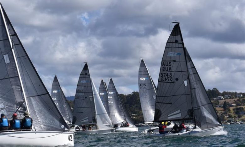 Karabos gets a good start on Day One of racing in the SB20 Australian Championship - photo © Jane Austin / SB20AUS Media
