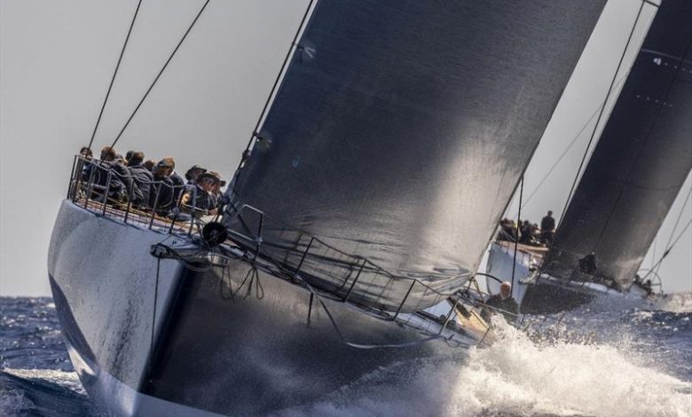 Sir Lindsay Owen-Jones' Wallycento Magic Carpet Cubed at full tilt ©IMA / Studio Borlenghi