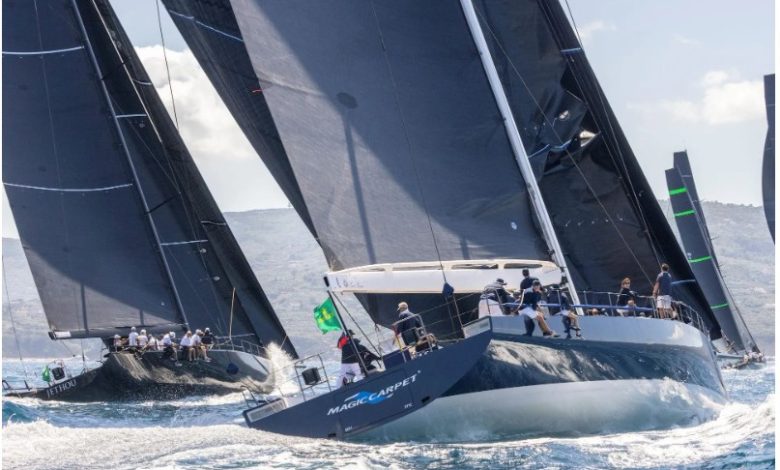 The 100ft Magic Carpet Cubed versus the 77ft Jethou on day 3 of the IMA Maxi Europeans ©IMA / Studio Borlenghi
