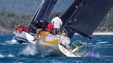 Smooth crew work on Smooth Criminal - Ocean Dynamics and Mount Gay Airlie Beach Race Week - photo © Andrea Francolini / ABRW