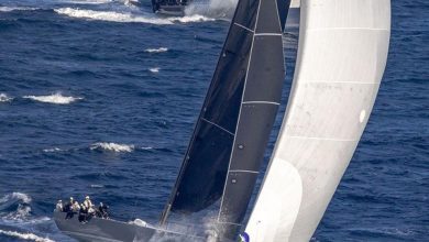 No Limit and Caro power home - photo © Bow Caddy Media