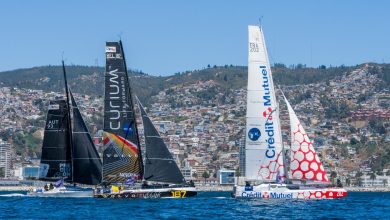 Globe40© 2021 La Bernik Graffik